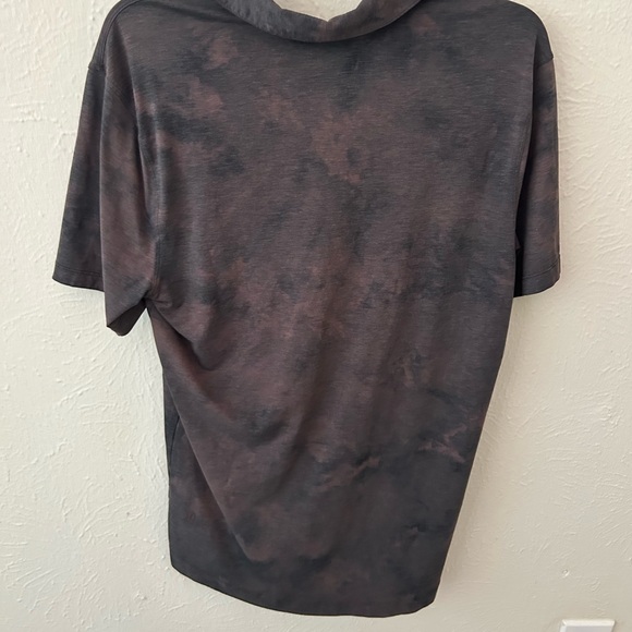 Lululemon polo - Picture 2 of 3